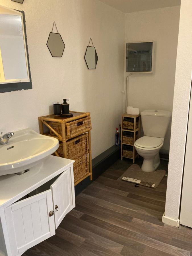 Gite D'Avalon Appartement 5 Dinant Bagian luar foto